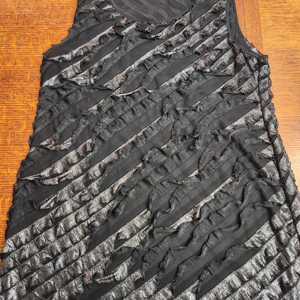 Style & Co black silver shiny shimmer ruffle tank top size XL lightweight - Picture 8 of 8